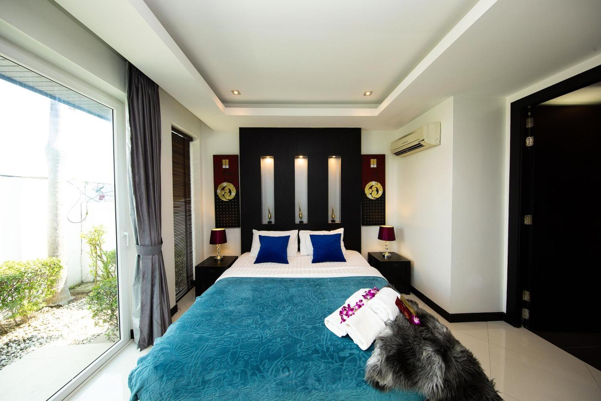Colibri Pool Villa Pattaya Praia de Jomtien Quarto foto