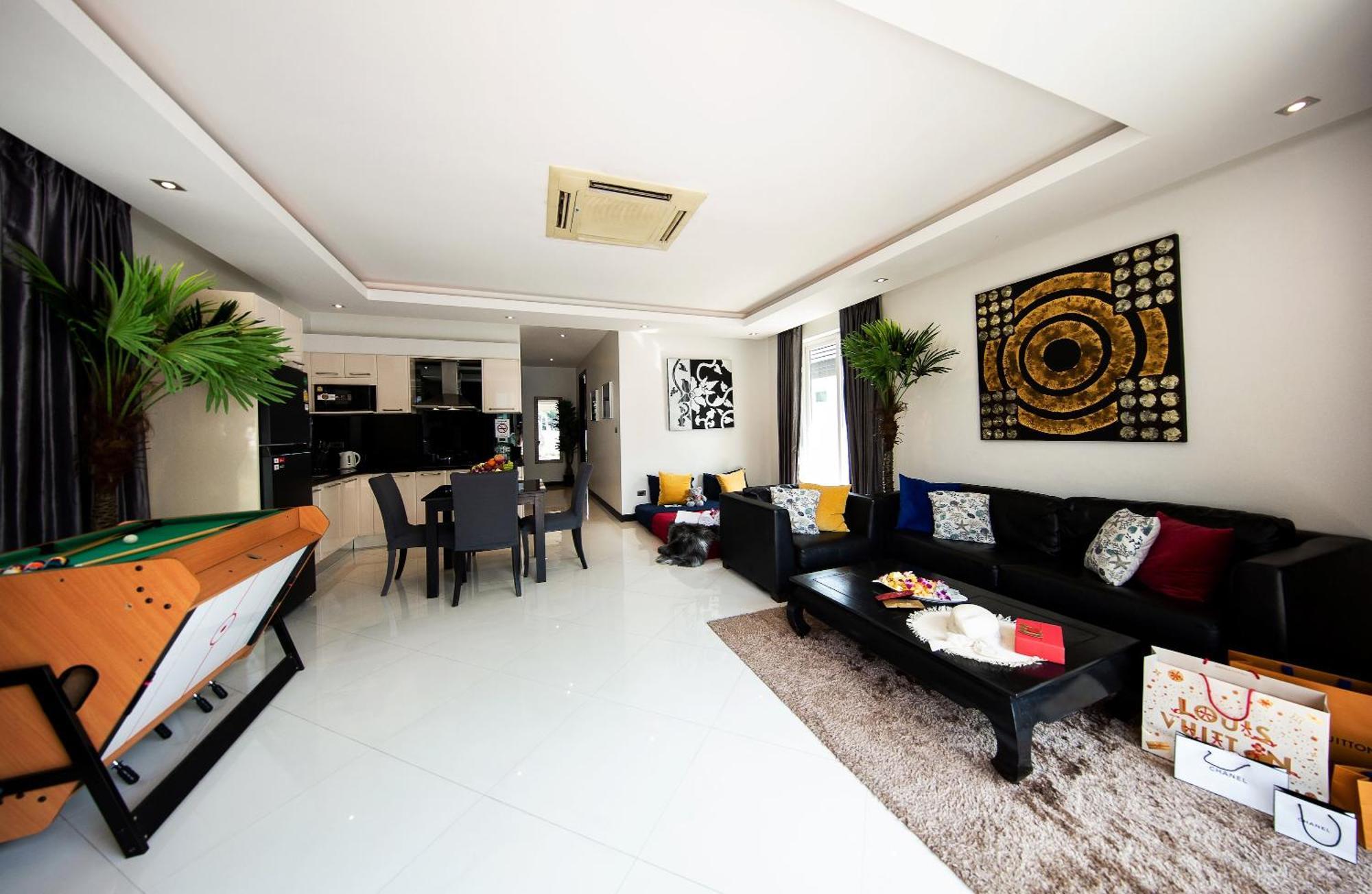 Colibri Pool Villa Pattaya Praia de Jomtien Quarto foto