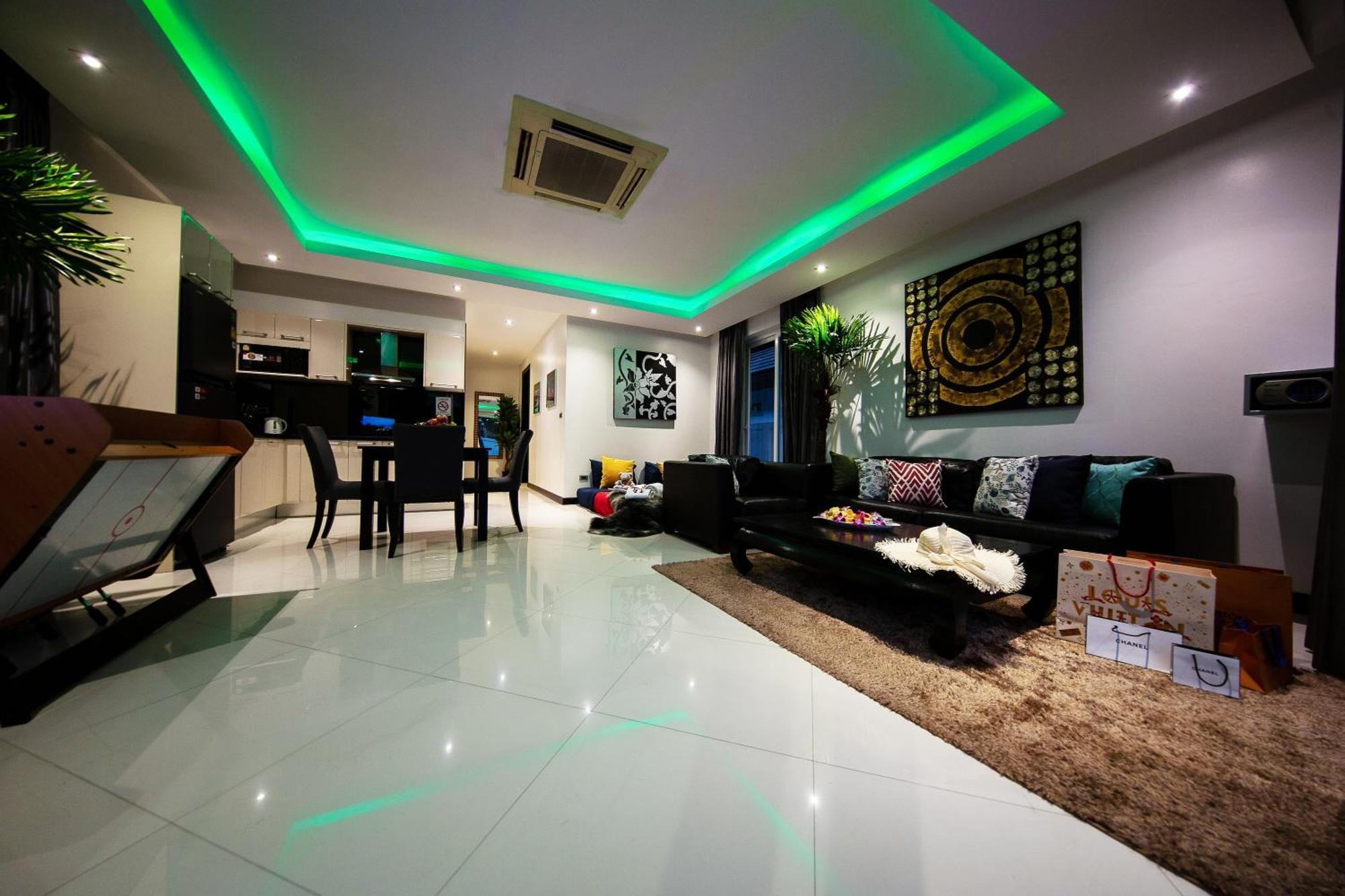 Colibri Pool Villa Pattaya Praia de Jomtien Quarto foto